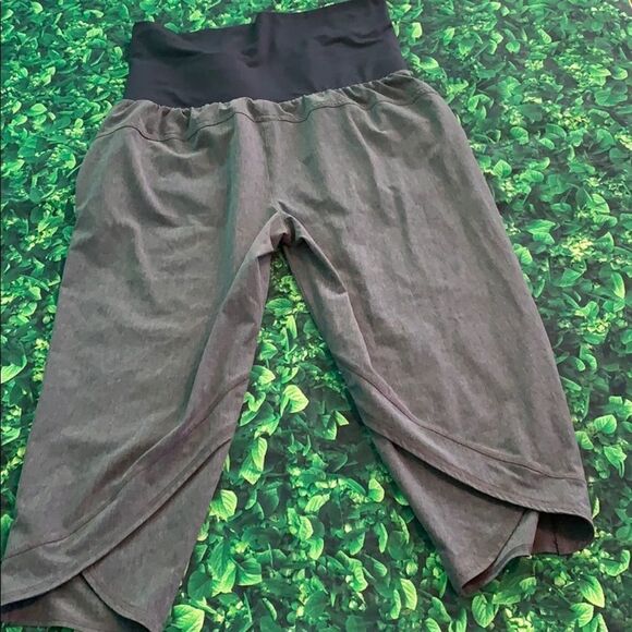 Athletic Capri Pants by Calia. - Picture 2 of 3